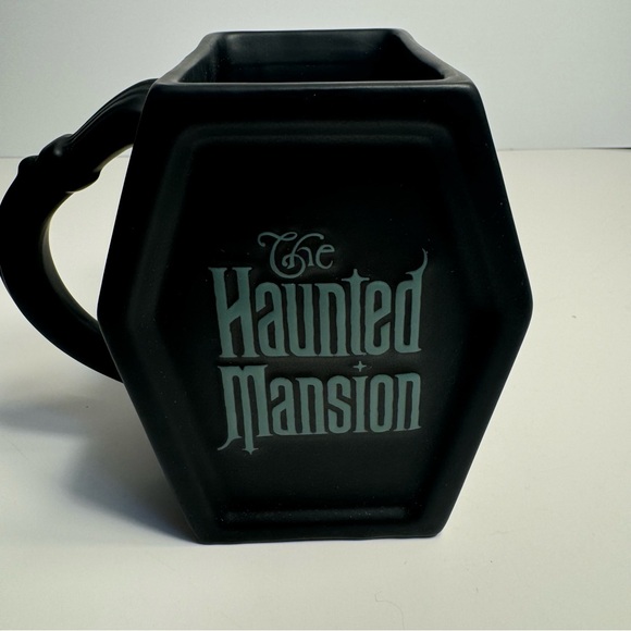 NWT. Disney Coffin Mug - The Haunted Mansion. featuring Constance the bride - Picture 7 of 11